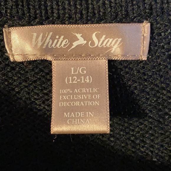 Vintage Christmas Sweater - Picture 4 of 14